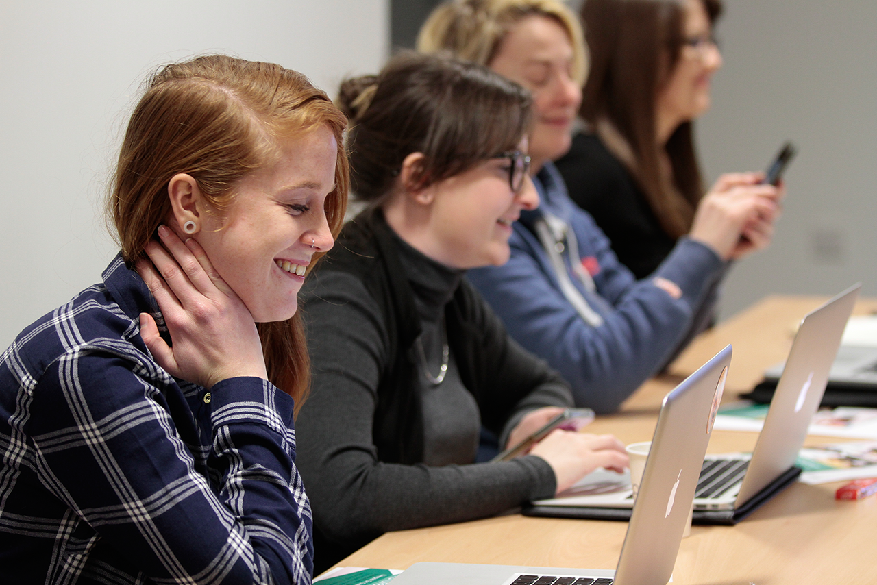 Liverpool Girl Geeks Mac background image